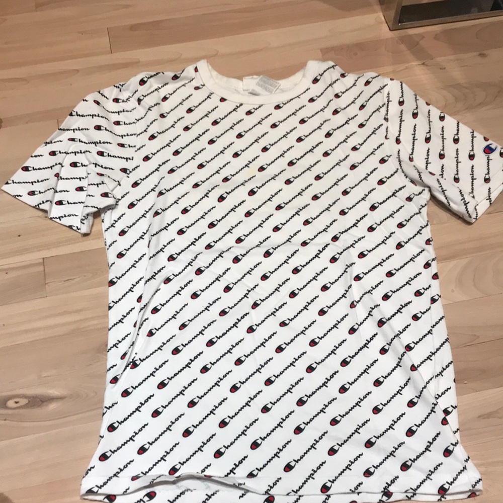 Champion t-shirt
